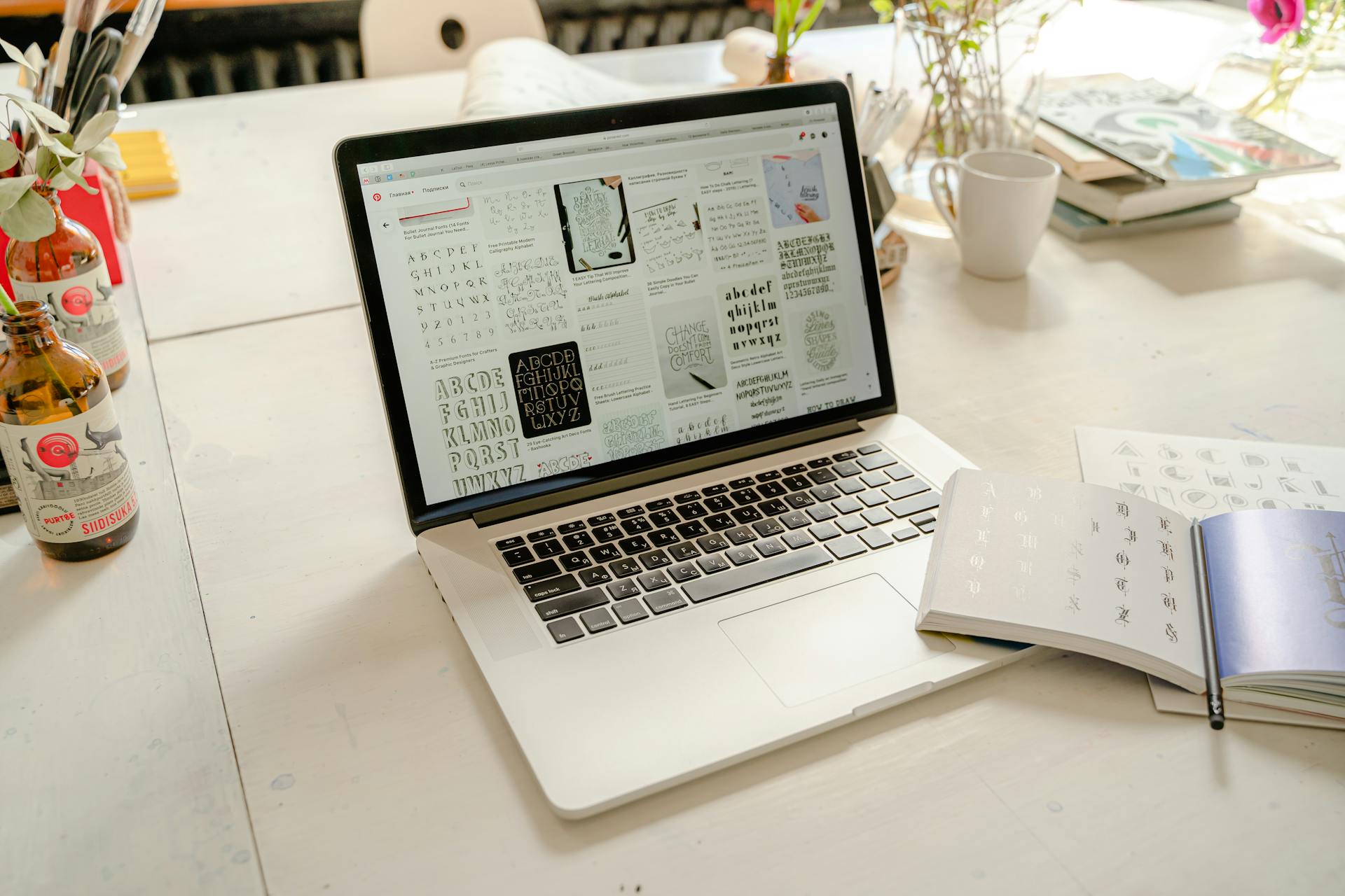 Home pexels shkrabaanthony 4348296